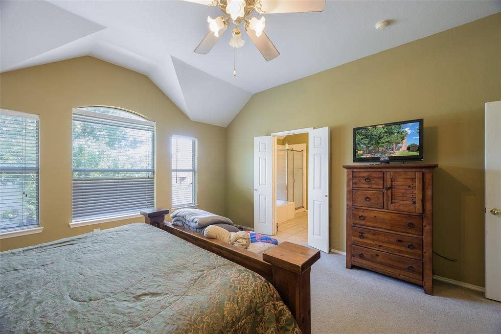 211 Mineral Springs Drive, Allen, TX 75002 211 Mineral Springs Drive, Allen, TX 75002