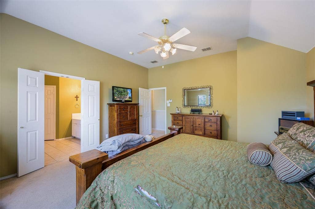 211 Mineral Springs Drive, Allen, TX 75002 211 Mineral Springs Drive, Allen, TX 75002