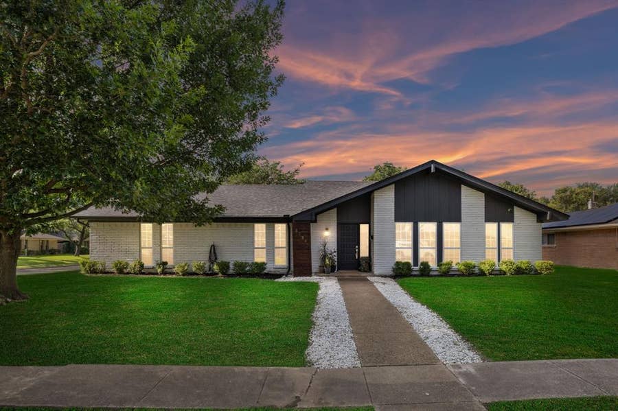 Property photo for 3234 Grantwood Drive, Dallas, TX