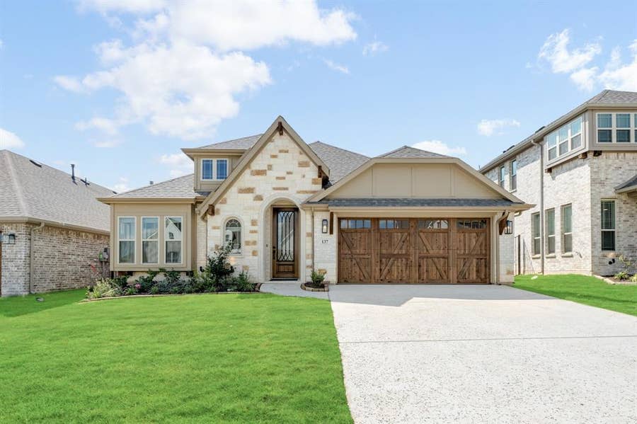 Property photo for 137 Kingfisher Lane, Aledo, TX