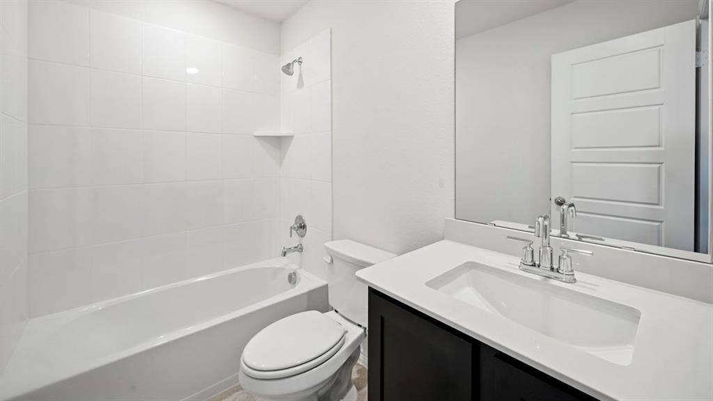 1207 Silent Peak Drive, Princeton, TX 75407