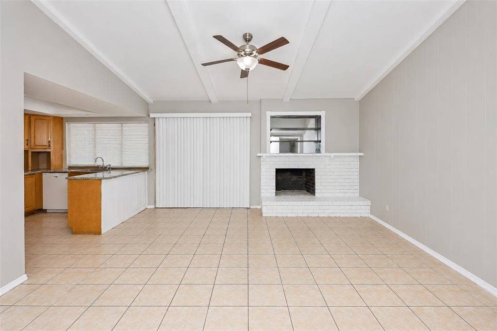 1204 W Spring Creek Parkway, Plano, TX 75023 1204 W Spring Creek Parkway, Plano, TX 75023