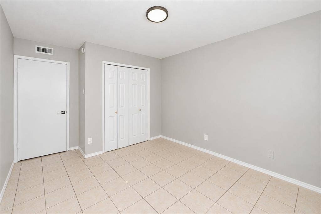 1204 W Spring Creek Parkway, Plano, TX 75023 1204 W Spring Creek Parkway, Plano, TX 75023