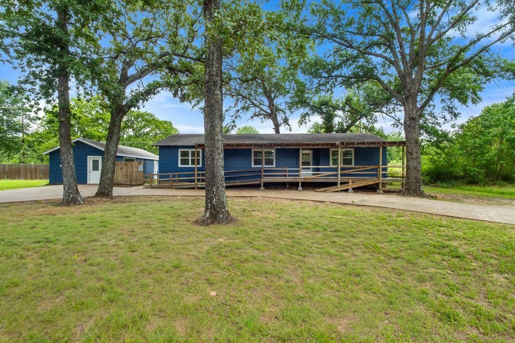 128 Harmon Road, Gun Barrel City, TX 75156 128 Harmon Road, Gun Barrel City, TX 75156