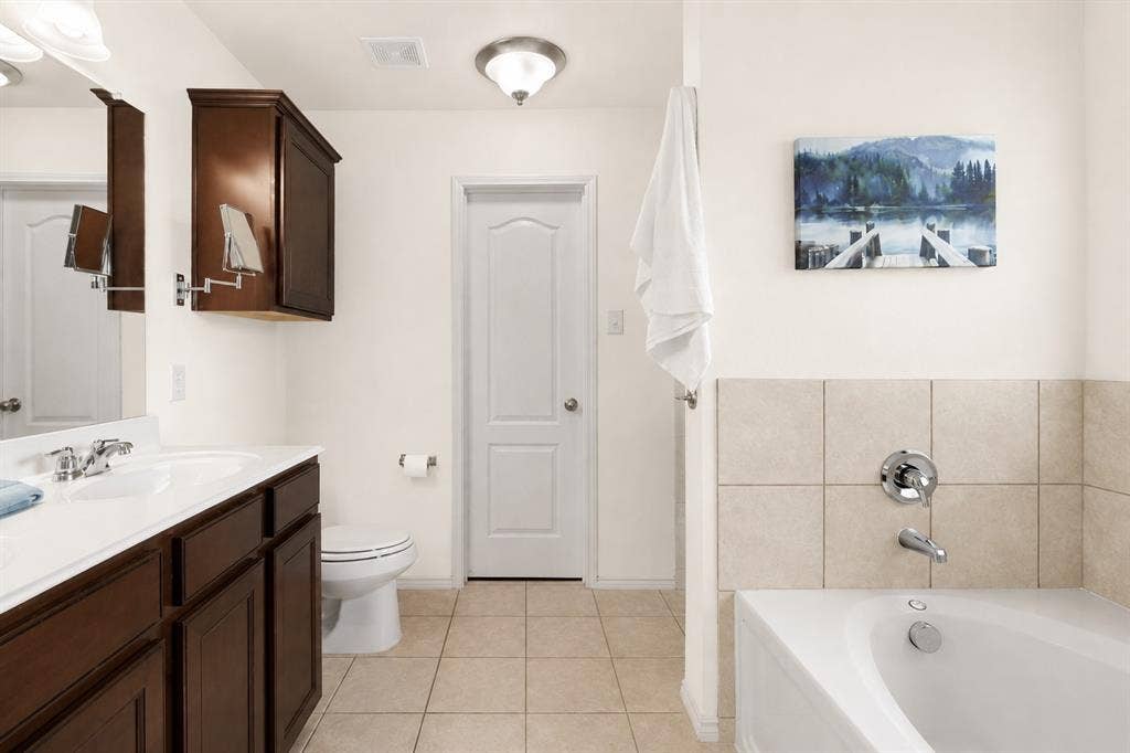 9308 Jerico Drive, McKinney, TX 75072 9308 Jerico Drive, McKinney, TX 75072