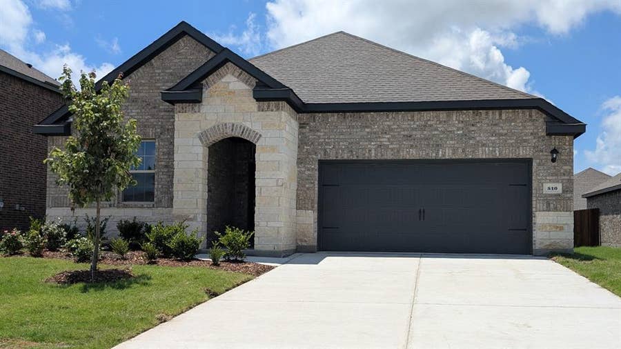Property photo for 510 Carthage Street, Caddo Mills, TX