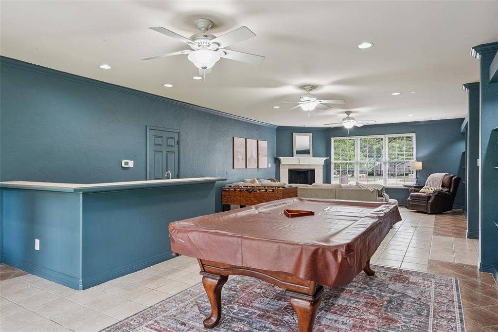 915 Skyline Drive, Argyle, TX 76226 Downstairs 2nd living area