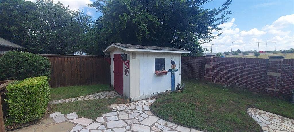 3504 Fairview Drive, Corinth, TX 76210 3504 Fairview Drive, Corinth, TX 76210
