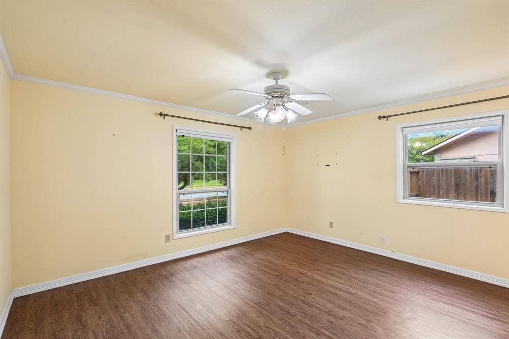12518 High Meadow Drive, Dallas, TX 75244 Primary suite bedroom