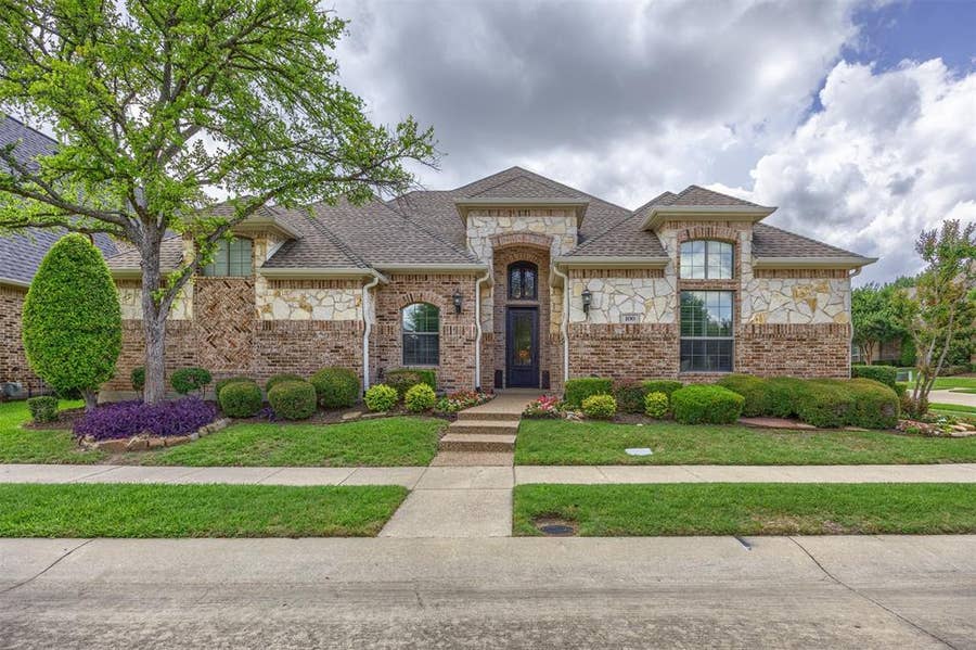 Property photo for 100 Troon Road, McKinney, TX
