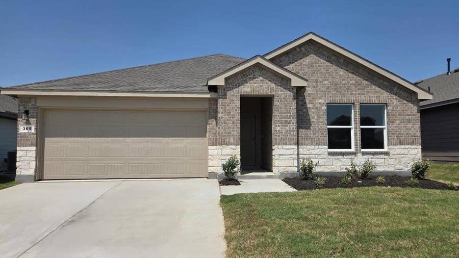 Property photo for 365 DEAF SMITH Street, Justin, TX