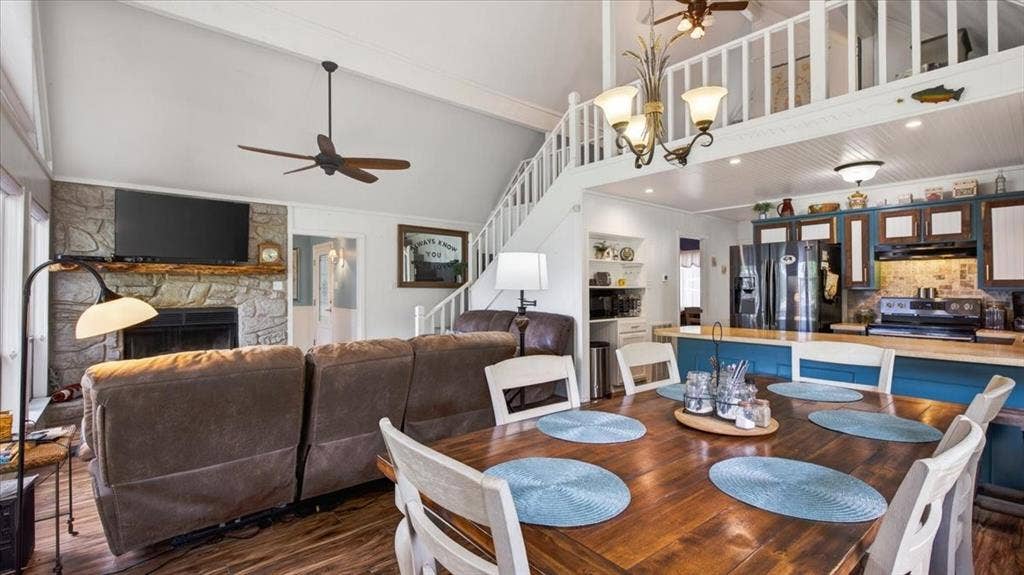 110 Punto Pescador, Gun Barrel City, TX 75156 110 Punto Pescador, Gun Barrel City, TX 75156