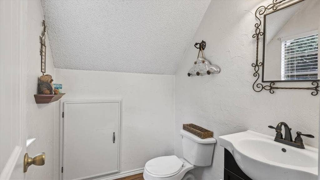 110 Punto Pescador, Gun Barrel City, TX 75156 110 Punto Pescador, Gun Barrel City, TX 75156