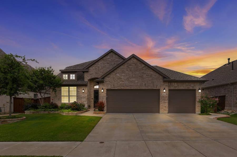 Property photo for 1813 Otwell Drive, Fort Worth, TX