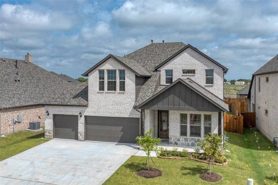 Property photo for 2136 Spyglass Drive, Royse City, TX