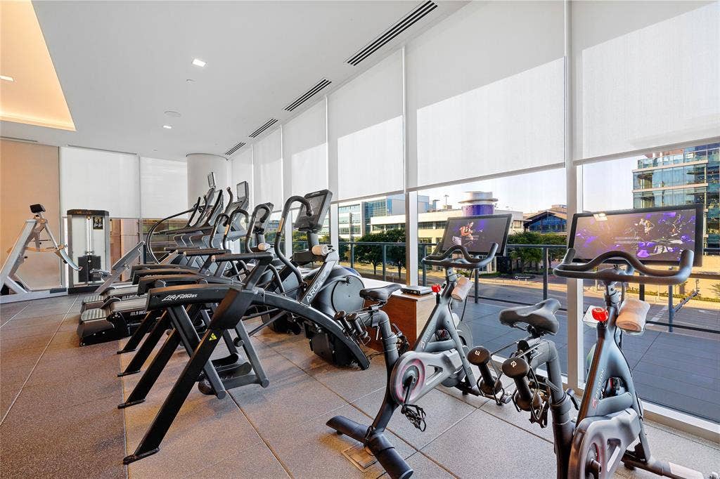 7901 Windrose Avenue, #504, Plano, TX 75024 7901 Windrose Avenue, #504, Plano, TX 75024