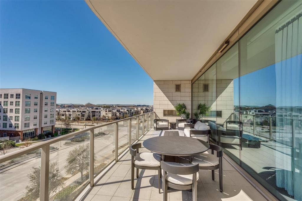 7901 Windrose Avenue, #504, Plano, TX 75024 7901 Windrose Avenue, #504, Plano, TX 75024