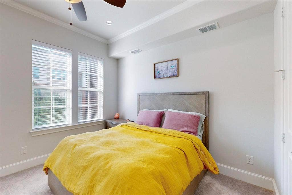 638 Dalton Lane, #802, Irving, TX 75039 638 Dalton Lane, #802, Irving, TX 75039