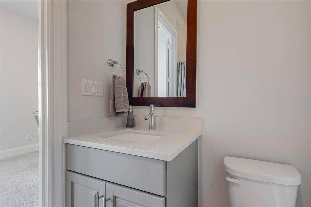 638 Dalton Lane, #802, Irving, TX 75039 638 Dalton Lane, #802, Irving, TX 75039