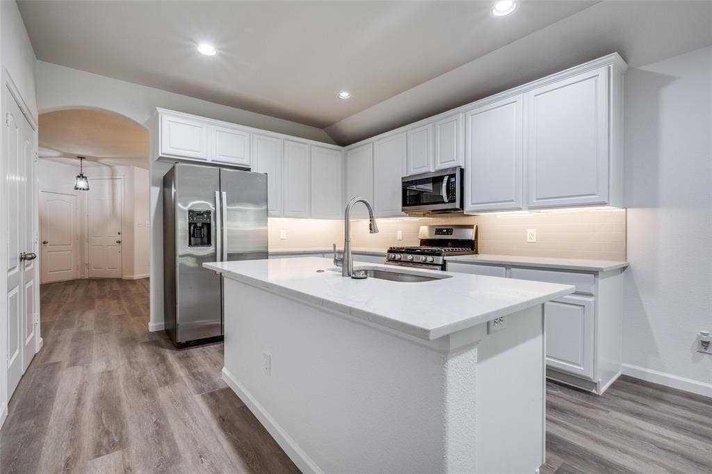 325 Perkins Drive, Argyle, TX 76226