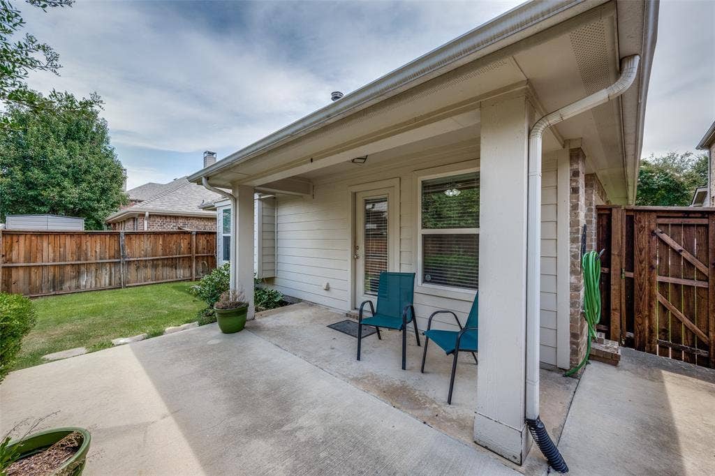 325 Perkins Drive, Argyle, TX 76226