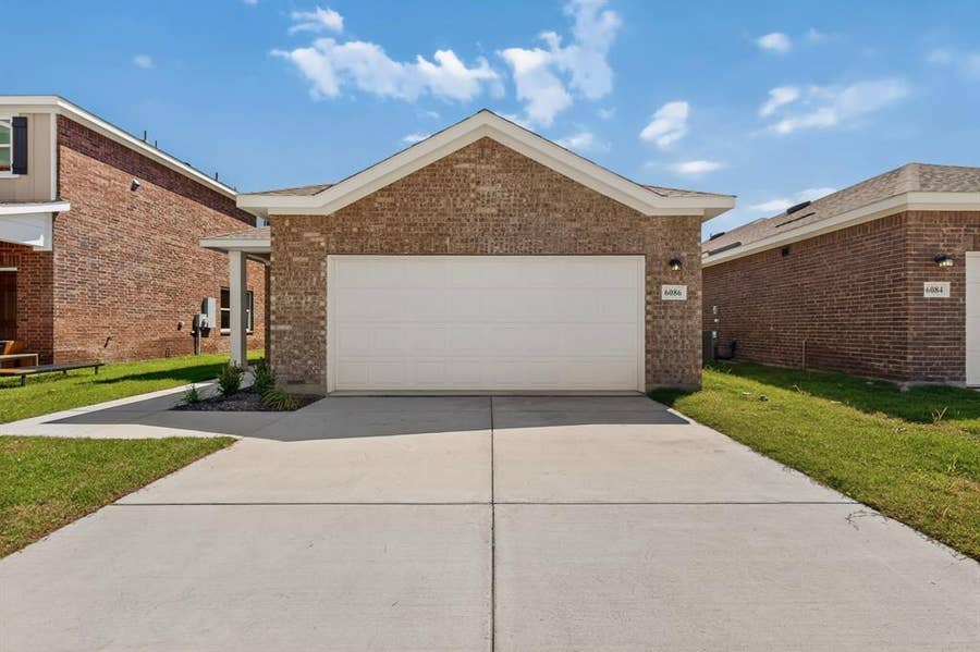 Property photo for 6086 Mojave Drive, Forney, TX