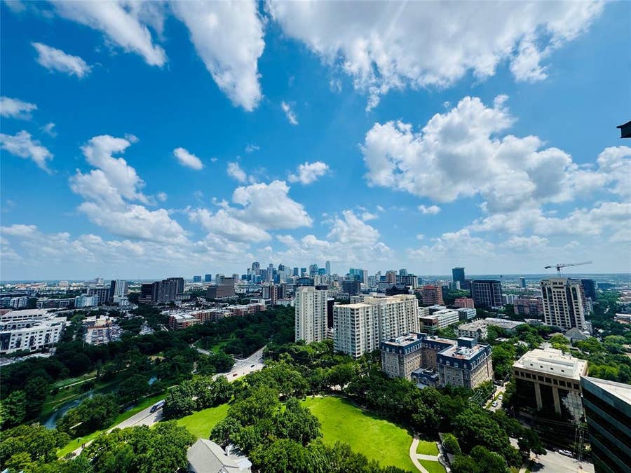 Property photo for 3401 Lee Parkway, #1906, Dallas, TX