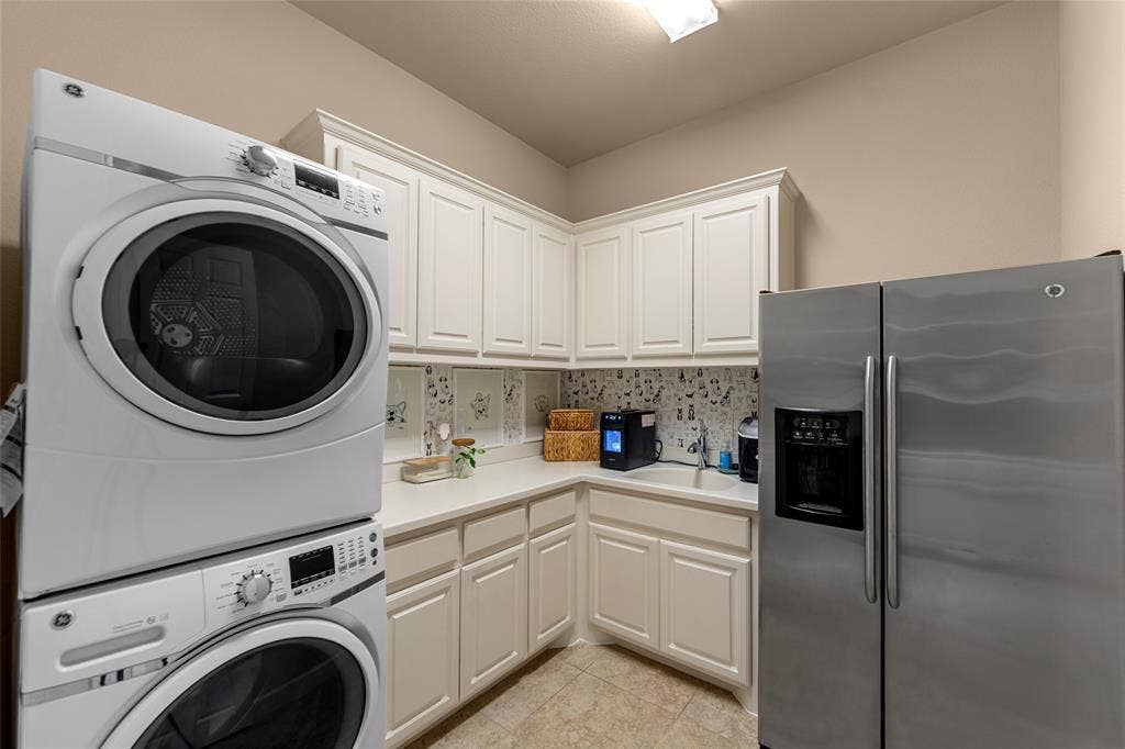856 Fountain View Court, Allen, TX 75013 856 Fountain View Court, Allen, TX 75013