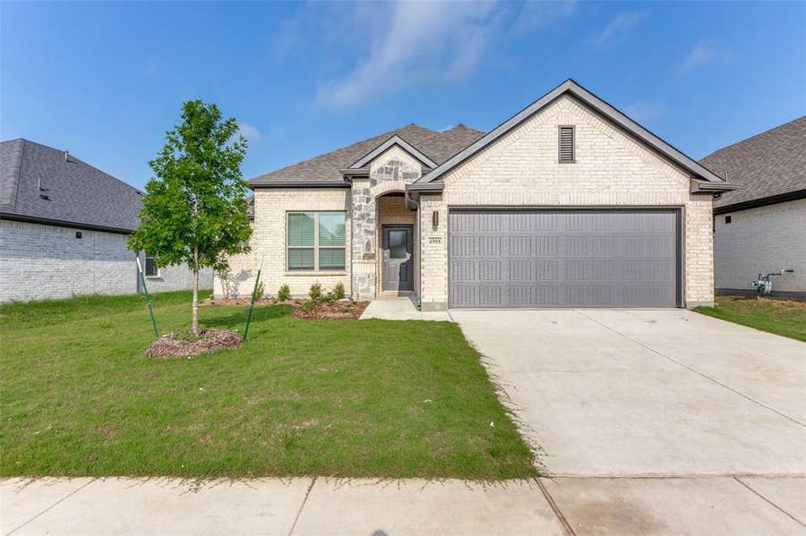 Property photo for 4908 Pebblewood Drive, Princeton, TX