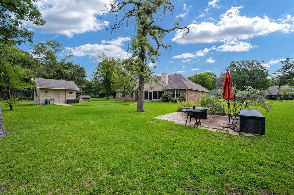 109 Castlewood Road, Enchanted Oaks, TX 75156 109 Castlewood Road, Enchanted Oaks, TX 75156