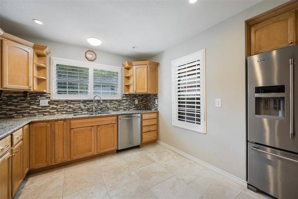 109 Castlewood Road, Enchanted Oaks, TX 75156 109 Castlewood Road, Enchanted Oaks, TX 75156