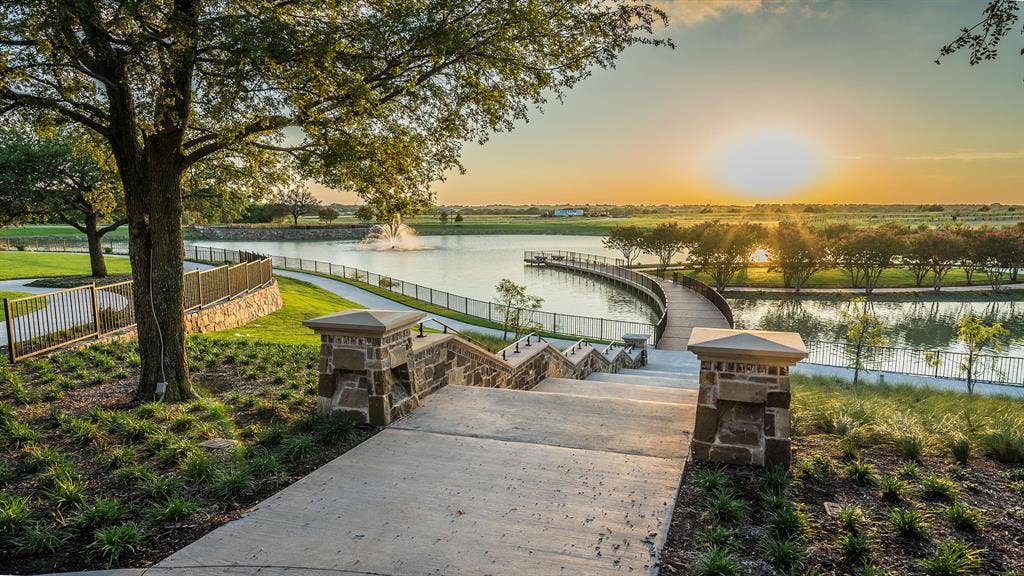 2721 Genuine Risk Court, Celina, TX 75009 2721 Genuine Risk Court, Celina, TX 75009