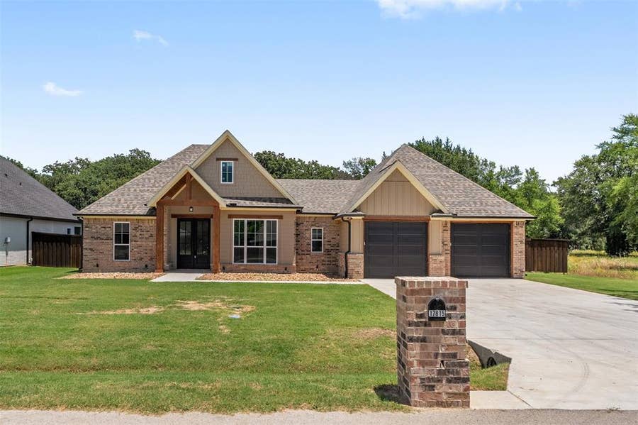 Property photo for 17815 Chaparral Drive, Mabank, TX