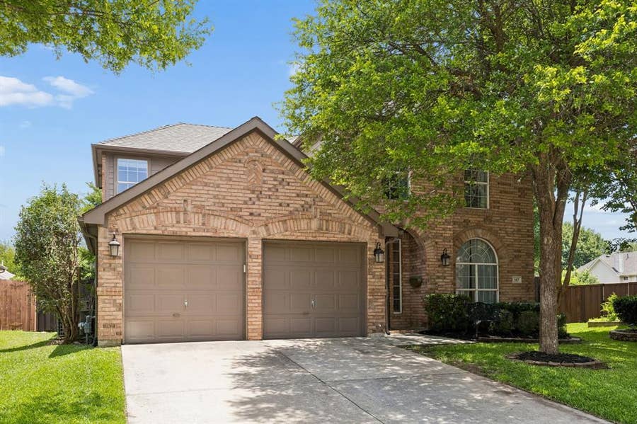 Property photo for 517 Winding Lane, McKinney, TX