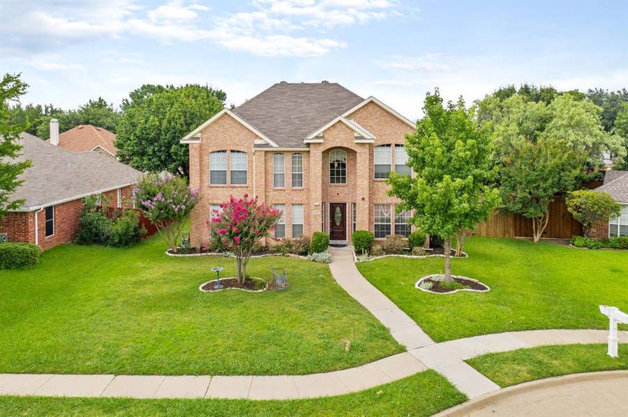 Property photo for 2205 Pittner Lane, Plano, TX