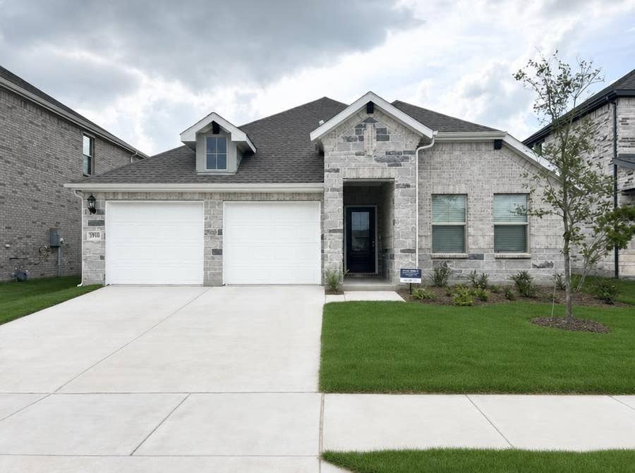 Property photo for 5910 Broadacre Drive, Princeton, TX