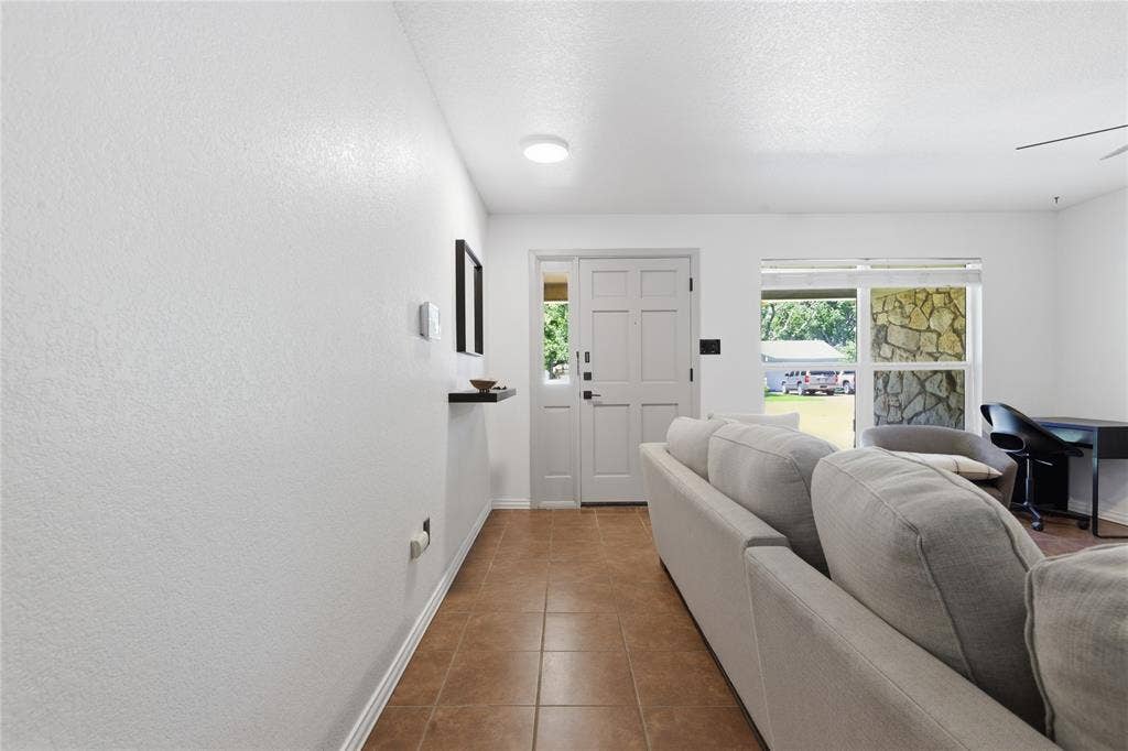 2116 Chelsea Drive, Edgecliff Village, TX 76134 2116 Chelsea Drive, Edgecliff Village, TX 76134