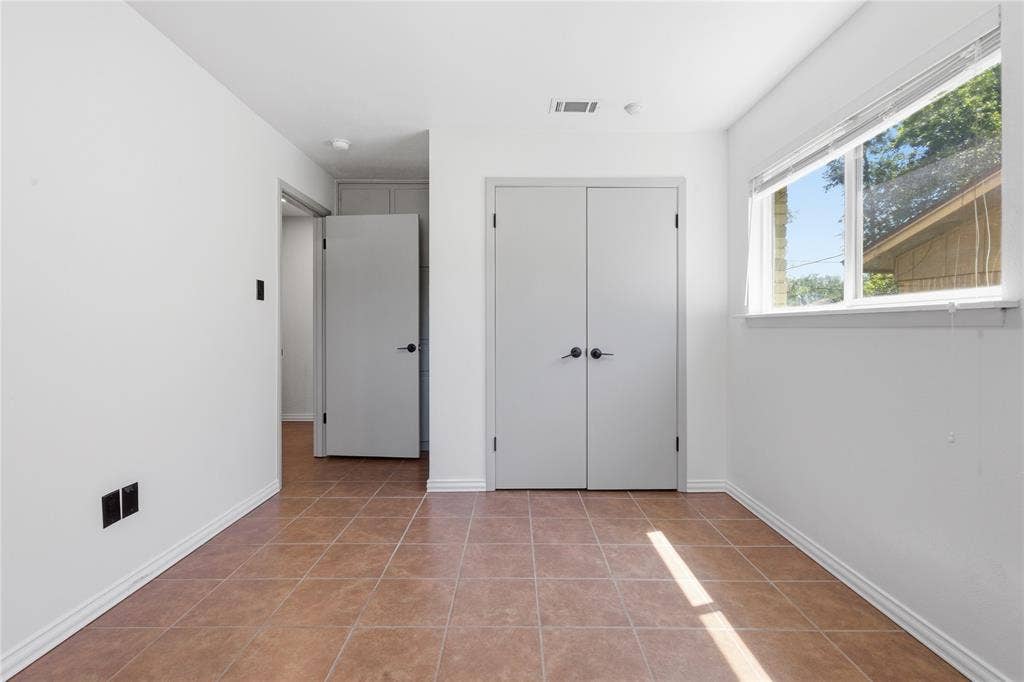 2116 Chelsea Drive, Edgecliff Village, TX 76134 2116 Chelsea Drive, Edgecliff Village, TX 76134