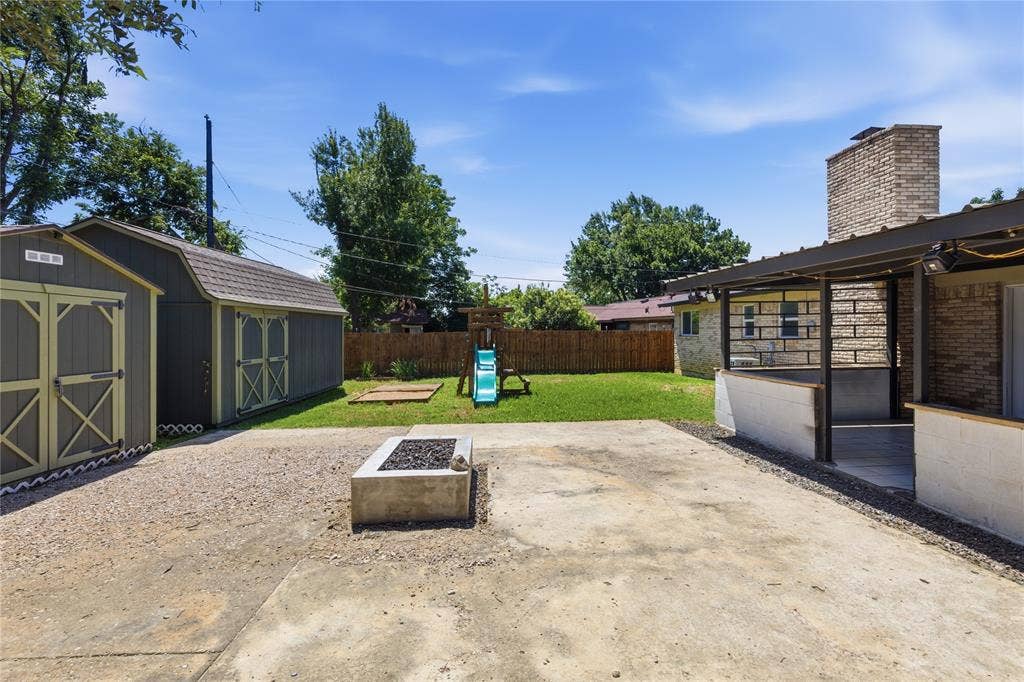 2116 Chelsea Drive, Edgecliff Village, TX 76134 2116 Chelsea Drive, Edgecliff Village, TX 76134