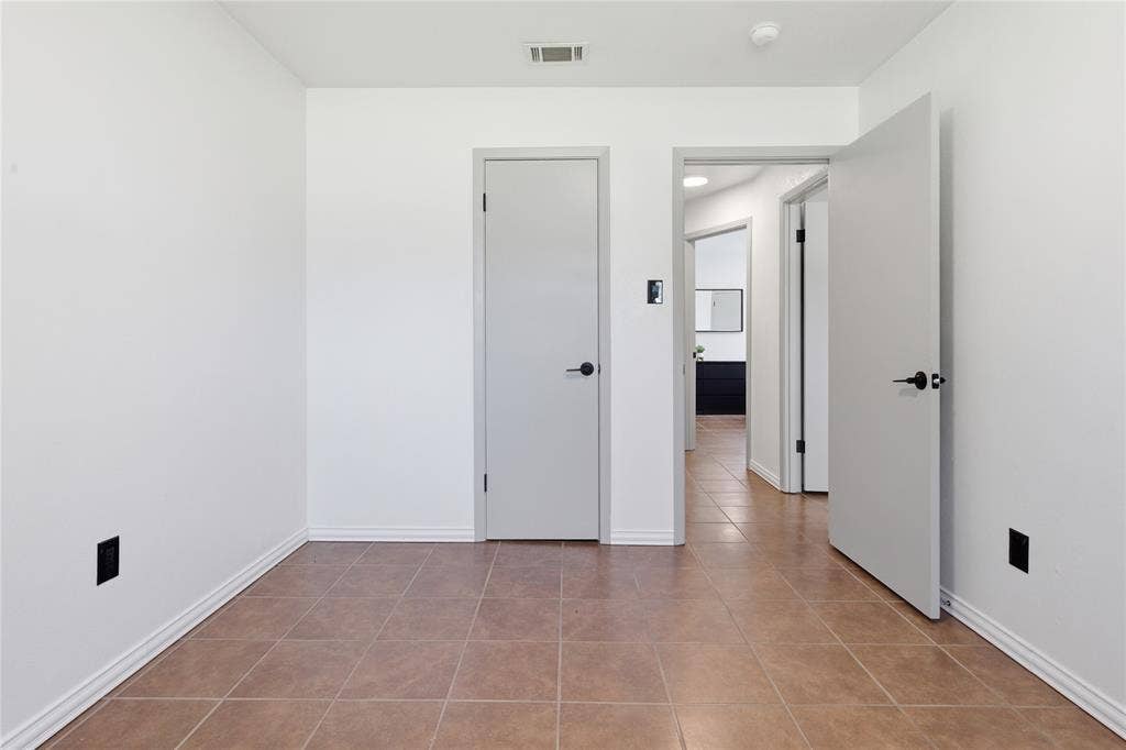 2116 Chelsea Drive, Edgecliff Village, TX 76134 2116 Chelsea Drive, Edgecliff Village, TX 76134