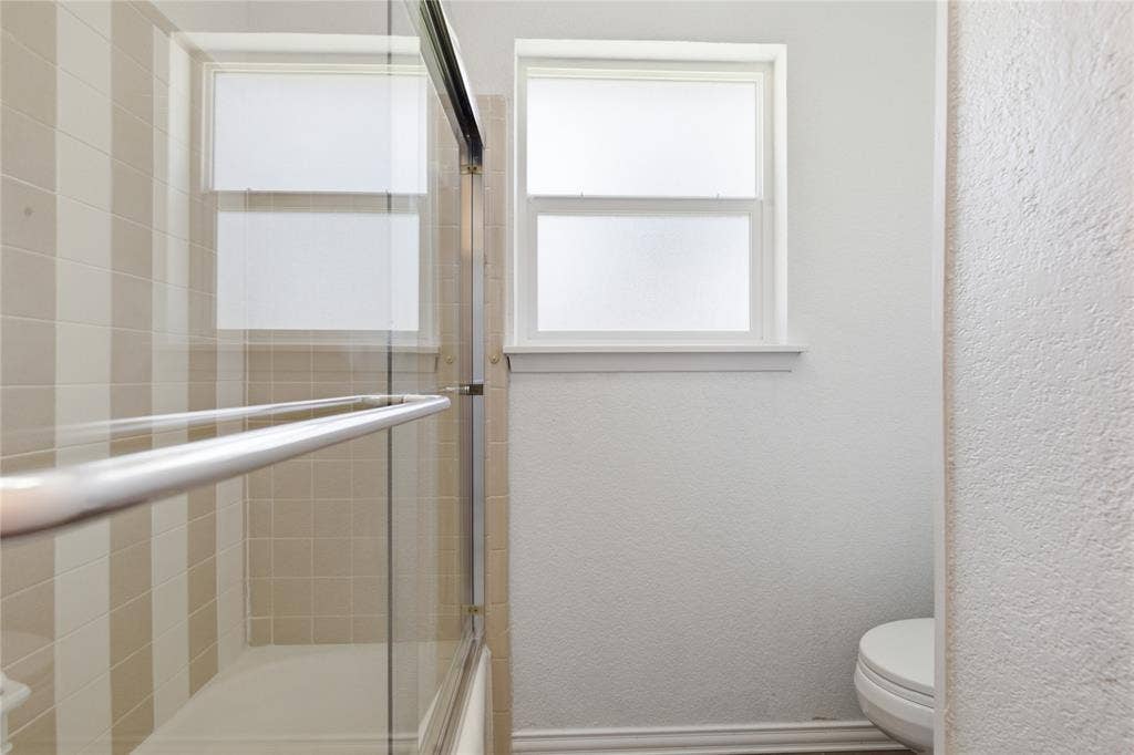 2116 Chelsea Drive, Edgecliff Village, TX 76134 2116 Chelsea Drive, Edgecliff Village, TX 76134