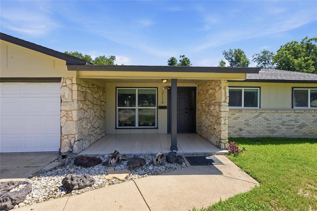 2116 Chelsea Drive, Edgecliff Village, TX 76134 2116 Chelsea Drive, Edgecliff Village, TX 76134