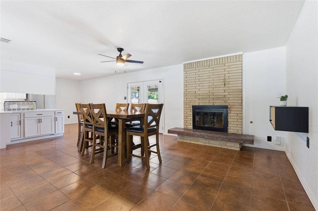 2116 Chelsea Drive, Edgecliff Village, TX 76134 2116 Chelsea Drive, Edgecliff Village, TX 76134