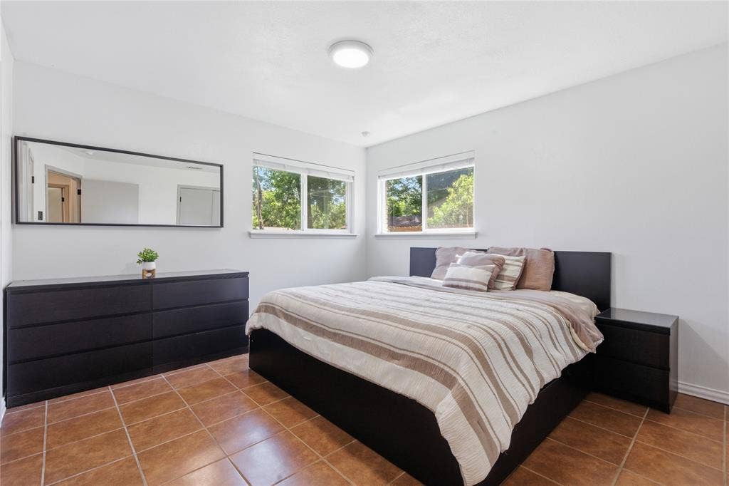 2116 Chelsea Drive, Edgecliff Village, TX 76134 2116 Chelsea Drive, Edgecliff Village, TX 76134