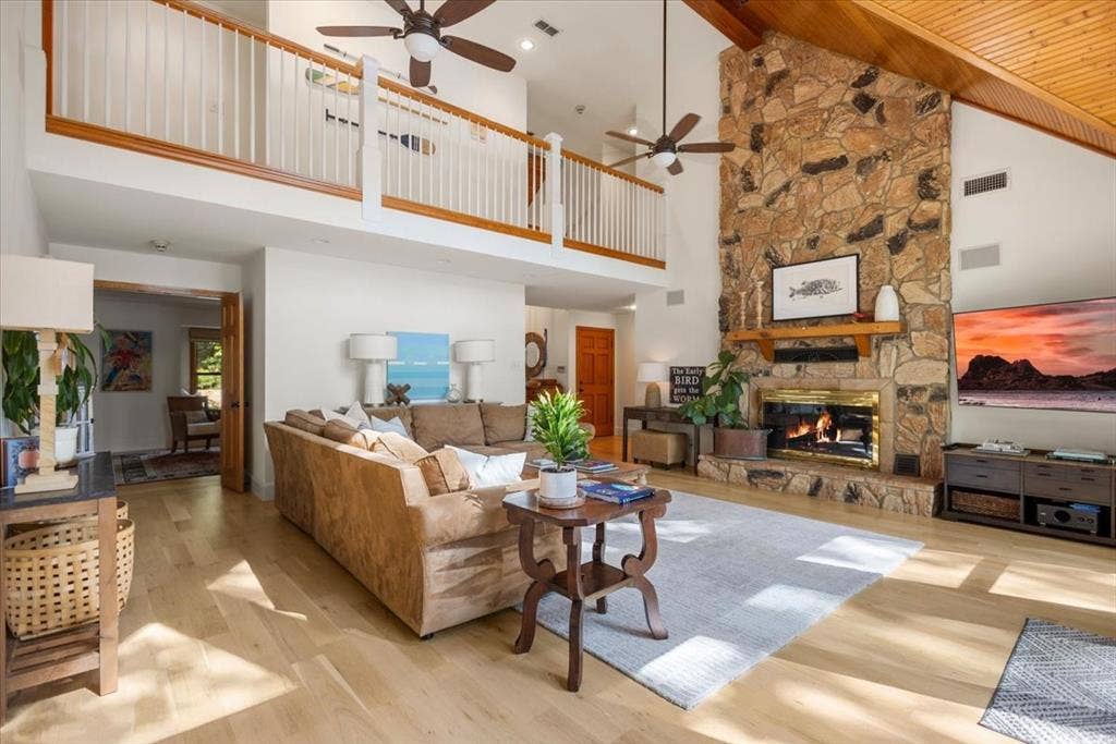 1623 TANGLEWOOD Drive E, Hideaway, TX 75771 1623 TANGLEWOOD Drive E, Hideaway, TX 75771
