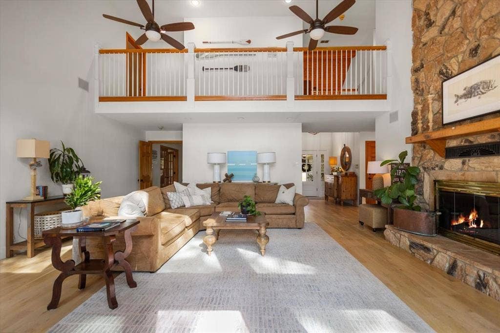 1623 TANGLEWOOD Drive E, Hideaway, TX 75771 1623 TANGLEWOOD Drive E, Hideaway, TX 75771