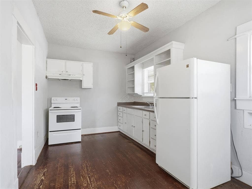 813 W 8th Street, #3, Dallas, TX 75208 813 W 8th Street, #3, Dallas, TX 75208