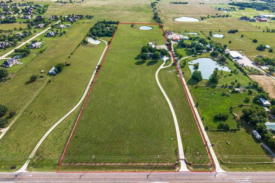 Property photo for 961 FM 1139, McLendon Chisholm, TX