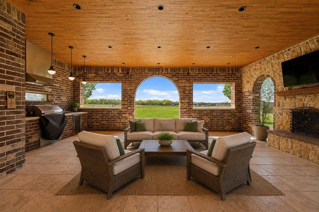 7754 County Road 275, Terrell, TX 75160 7754 County Road 275, Terrell, TX 75160