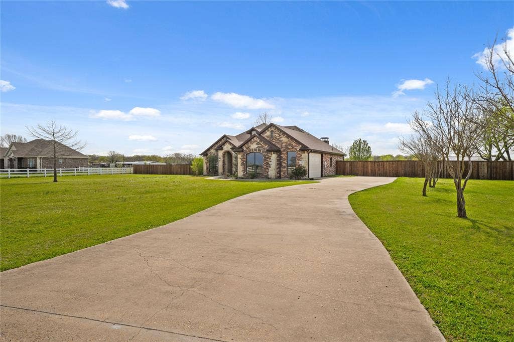 7754 County Road 275, Terrell, TX 75160 7754 County Road 275, Terrell, TX 75160